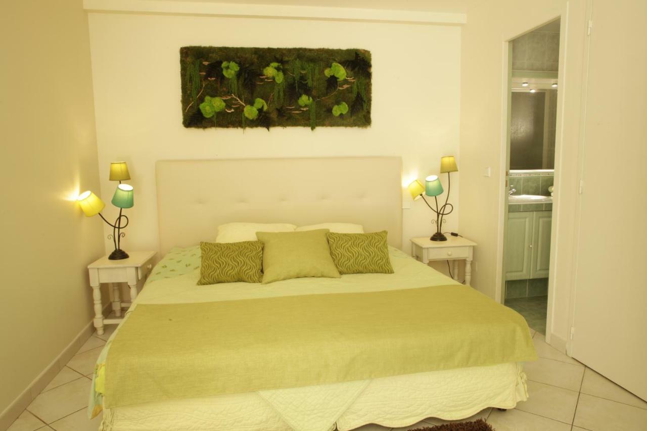 פורקלקייה La Campagne St Lazare - Restaurant Chambres D'Hotes Piscine & Spa מראה חיצוני תמונה